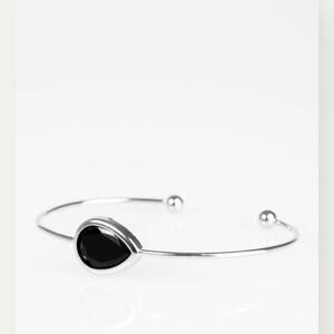 Sleek Silver Tone Black Teardrop Minimalist Bracelet